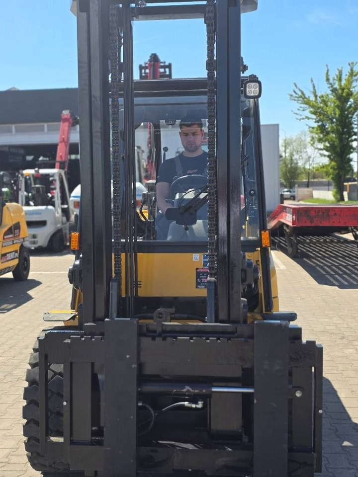 Gāzes iekrāvējs Mitsubishi FG 55 NT: foto 12