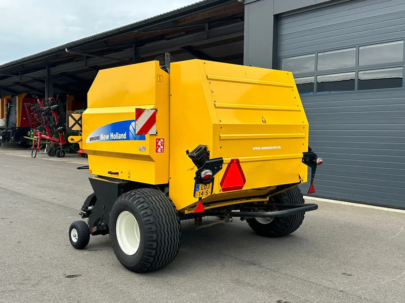 New Holland BR6090 balenpers - Lauksaimniecības tehnika: foto 5 New Holland BR6090 balenpers - Lauksaimniecības tehnika: foto 5