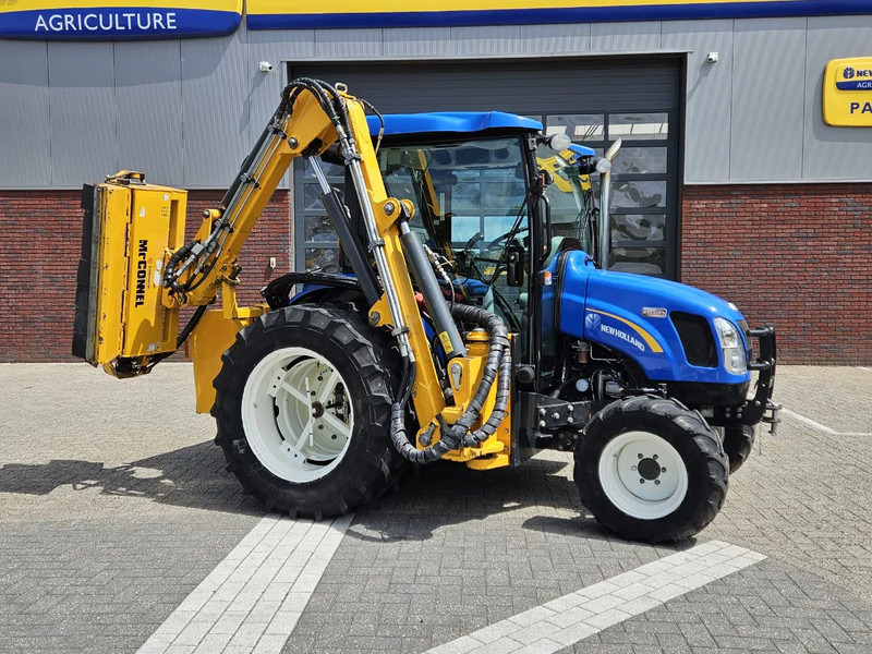 New Holland Boomer 3050 met Bos Maaiarm - Mini traktors: foto 2 New Holland Boomer 3050 met Bos Maaiarm - Mini traktors: foto 2