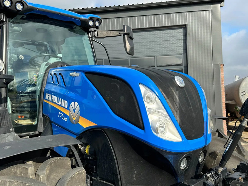 New Holland T7.245 Autocommand Stage 5 - Traktors: foto 5 New Holland T7.245 Autocommand Stage 5 - Traktors: foto 5