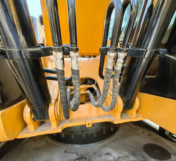 CAT 320d Caterpillar Crawler Excavator Warranty up to 10 Years CAT 320d Ковшовий екскаватор Caterpillar Гарантія до 10 Років CAT 320d Caterpillar koparka gąsienicowa Gwarancja do 10 LAT - Kāpurķēžu ekskavators: foto 5 CAT 320d Caterpillar Crawler Excavator Warranty up to 10 Years CAT 320d Ковшовий екскаватор Caterpillar Гарантія до 10 Років CAT 320d Caterpillar koparka gąsienicowa Gwarancja do 10 LAT - Kāpurķēžu ekskavators: foto 5