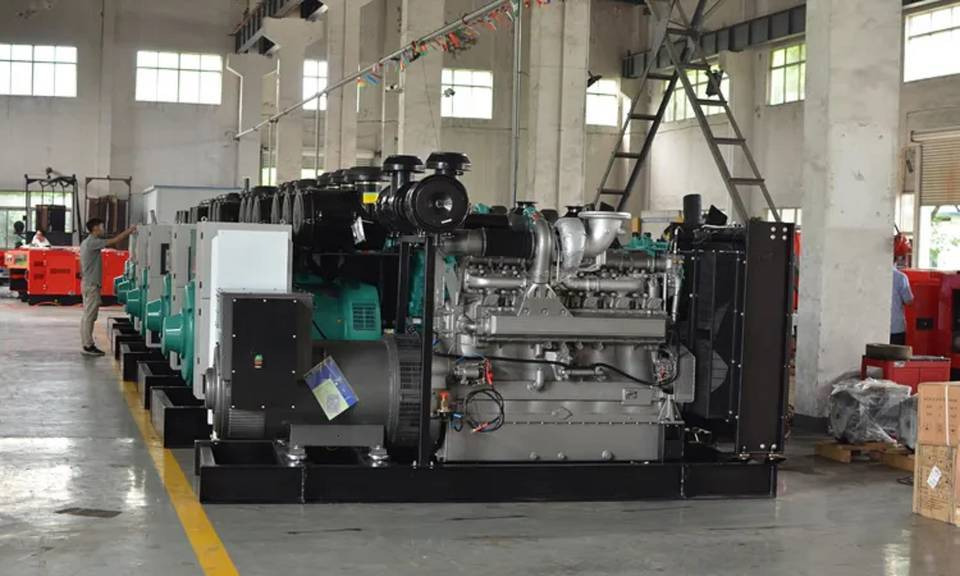 Doosan Daewoo WP-D180GF - Elektroģenerators: foto 5 Doosan Daewoo WP-D180GF - Elektroģenerators: foto 5