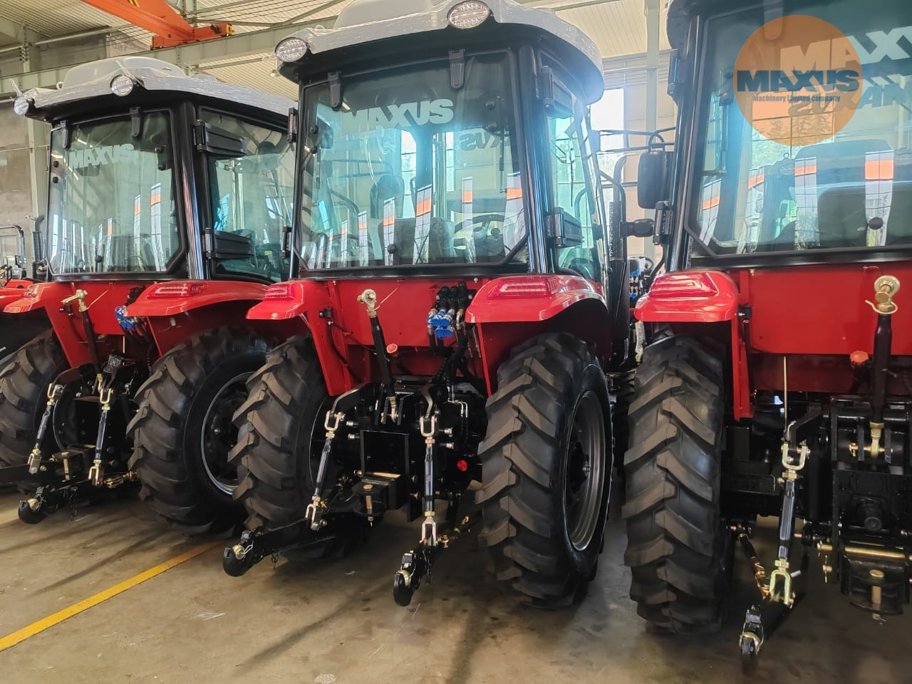 Maxus Dostępny od ręki od 23.04 w PL / Ciągnik Rolniczy 50 km 4x4 / Колісний трактор 4x4 50hp / Tractor 50hp 4x4 - Traktors: foto 4 Maxus Dostępny od ręki od 23.04 w PL / Ciągnik Rolniczy 50 km 4x4 / Колісний трактор 4x4 50hp / Tractor 50hp 4x4 - Traktors: foto 4