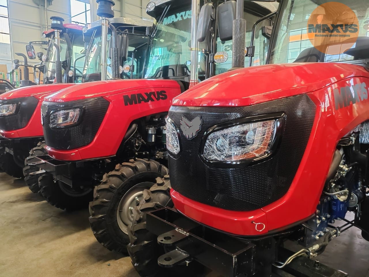 Maxus Dostępny od ręki od 23.04 w PL / Ciągnik Rolniczy 50 km 4x4 / Колісний трактор 4x4 50hp / Tractor 50hp 4x4 - Traktors: foto 3 Maxus Dostępny od ręki od 23.04 w PL / Ciągnik Rolniczy 50 km 4x4 / Колісний трактор 4x4 50hp / Tractor 50hp 4x4 - Traktors: foto 3