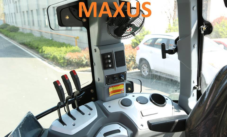 Jaunā Traktors NEW 240 HP 4x4 Tractor MAXUS Warranty up to 10 YEARS НОВИЙ Трактор 240 К.с. 4x4 MAXUS Гарантія до 10 РОКІВ NOWY Ciągnik 240 KM 4x4 MAXUS Gwarancja do 10 LAT: foto 10
