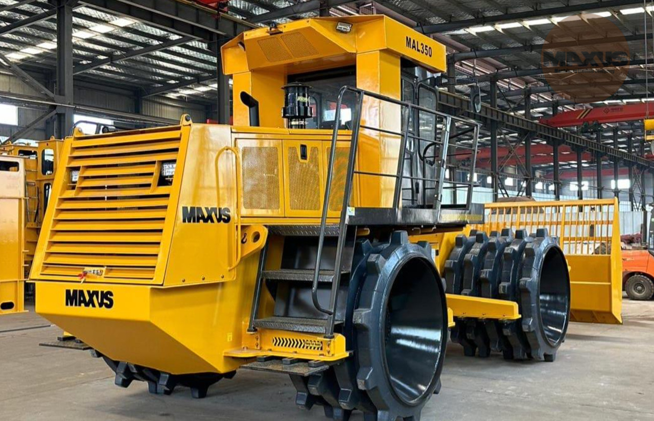 New Compactor MAXUS 35 ton - Vibrorullis: foto 3 New Compactor MAXUS 35 ton - Vibrorullis: foto 3