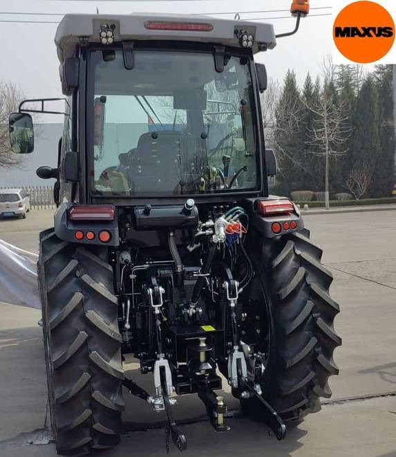 Jaunā Traktors maxus Tractor pe roți 90hp 4x4: foto 8