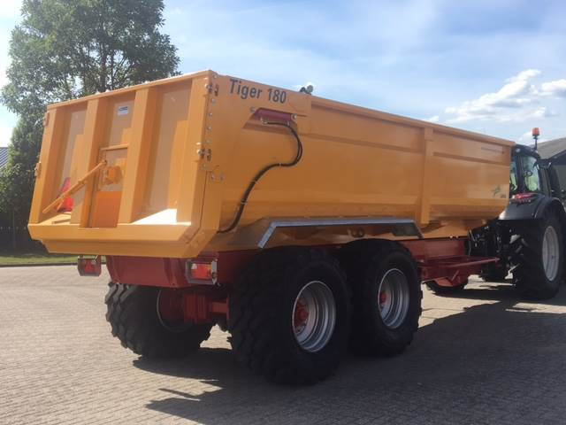 Jako Tiger 180 Landbouwkipper, Kiepwagen - Lauksaimniecības piekabe-pašizgāzējs: foto 5 Jako Tiger 180 Landbouwkipper, Kiepwagen - Lauksaimniecības piekabe-pašizgāzējs: foto 5