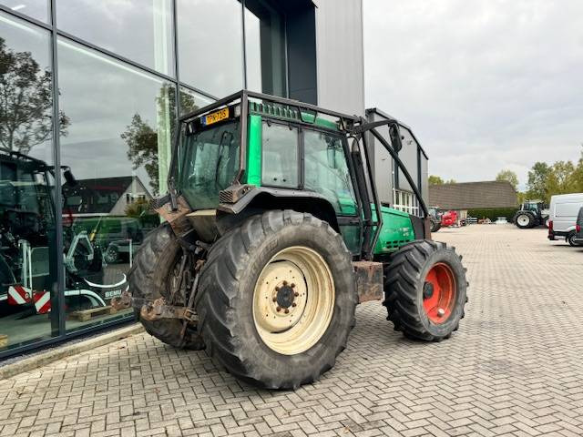 Valtra 6650 Hitech Twintrac - Traktors: foto 5 Valtra 6650 Hitech Twintrac - Traktors: foto 5