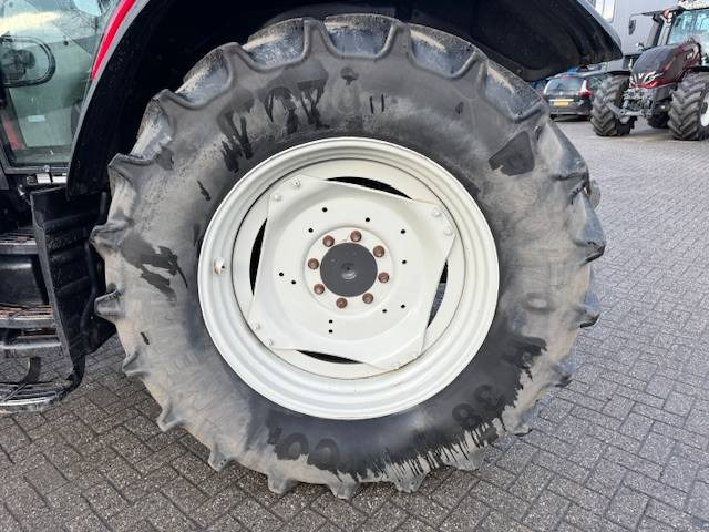 Traktors Valtra N123 Hitech5: foto 16