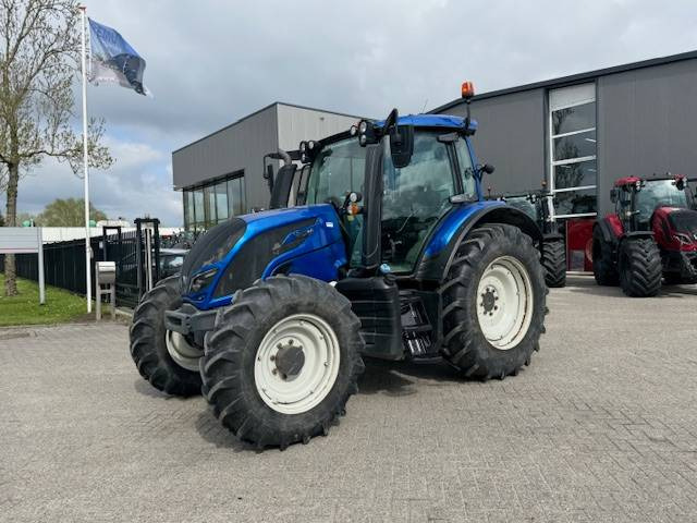 Valtra N134 Versu Smart Touch, GPS - Traktors: foto 4 Valtra N134 Versu Smart Touch, GPS - Traktors: foto 4