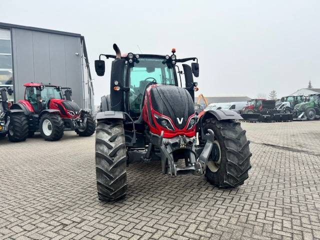 Traktors Valtra T144 Hitech: foto 11