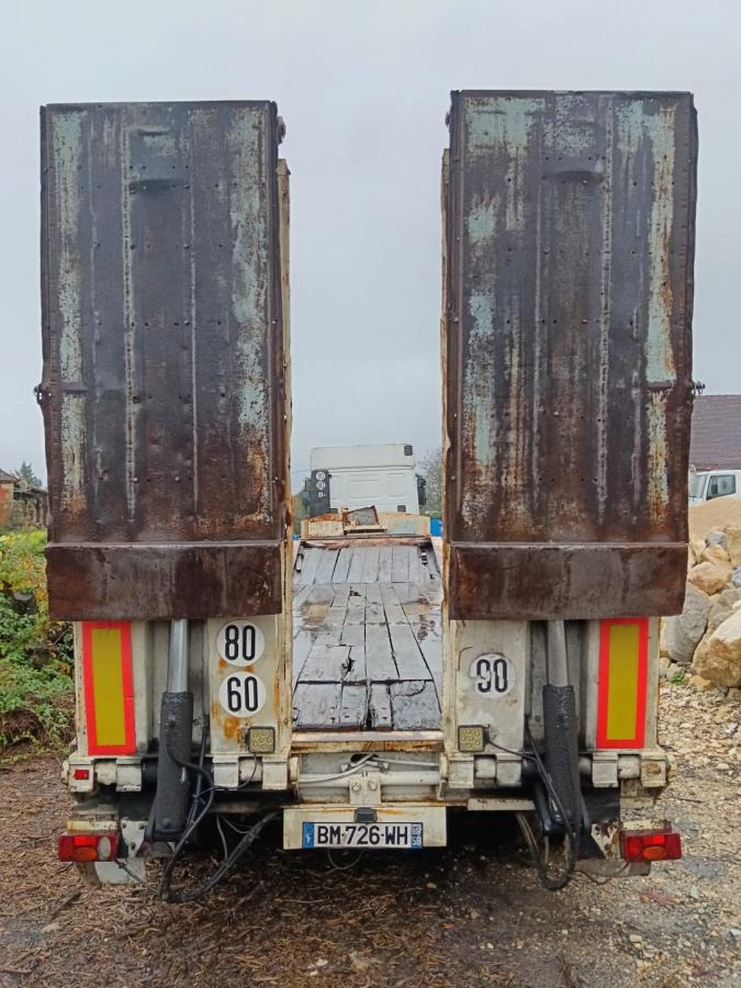 ACTM Porte engins 3 essieux - Puspiekabe zema profila platforma: foto 3 ACTM Porte engins 3 essieux - Puspiekabe zema profila platforma: foto 3