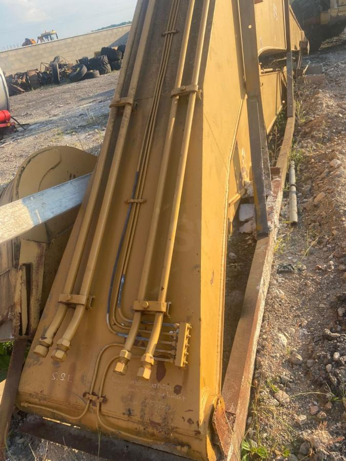 Strēle - Celtniecības tehnika Bras Long Caterpillar 325 + Godet Neuf: foto 7