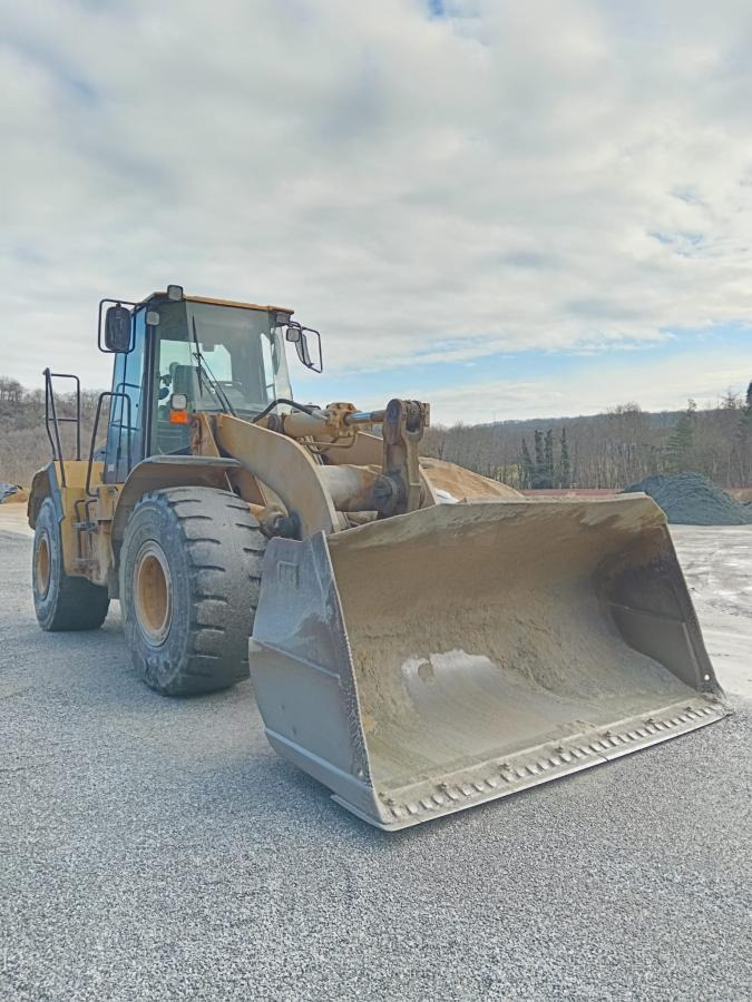 Caterpillar 962G 1 - Riteņu iekrāvējs: foto 2 Caterpillar 962G 1 - Riteņu iekrāvējs: foto 2