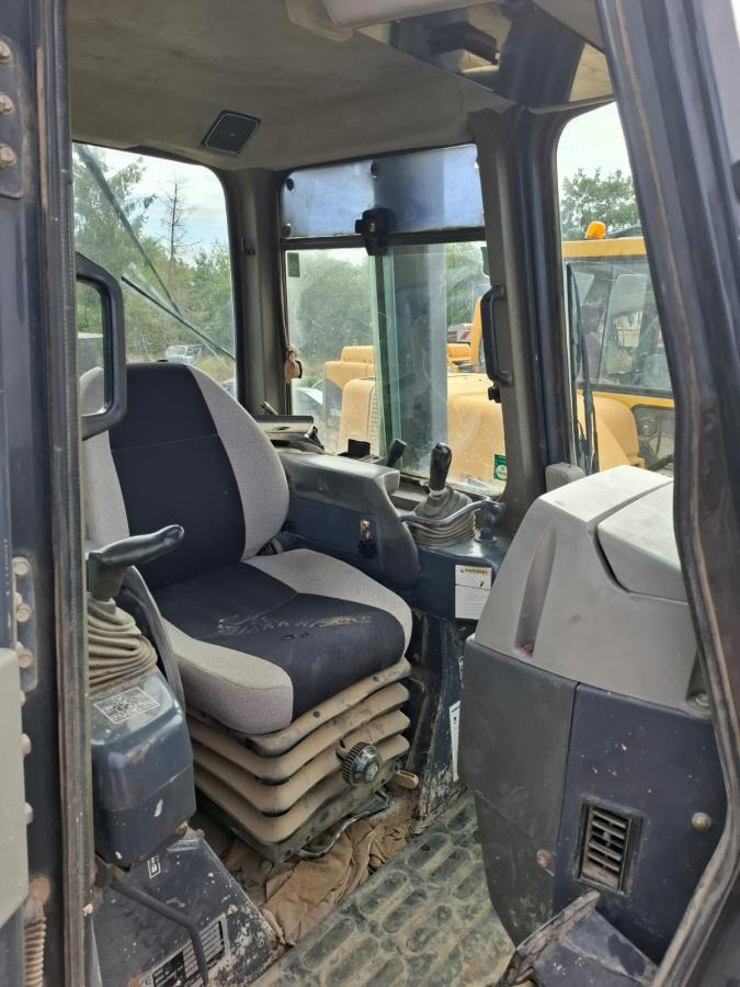 Buldozers Komatsu D61PX: foto 10