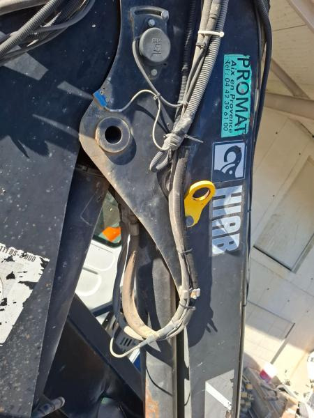 Pacēlājs ar āķi, Kravas auto ar manipulatoru Renault 370 DXI: foto 12