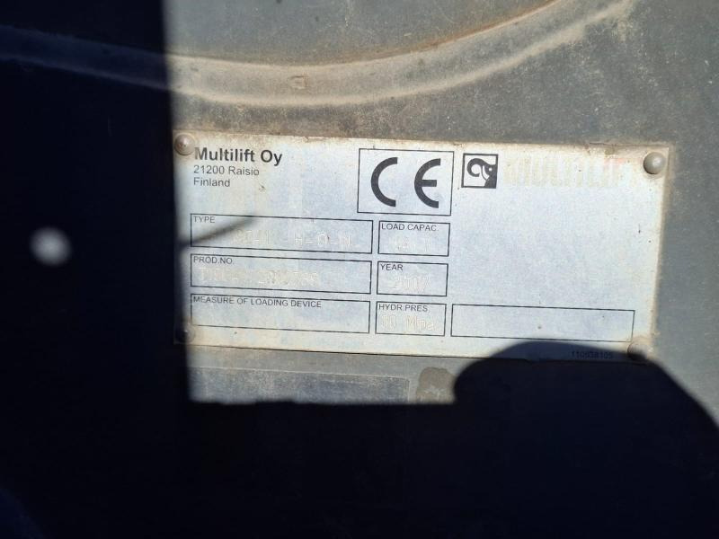 Pacēlājs ar āķi, Kravas auto ar manipulatoru Renault 370 DXI: foto 20