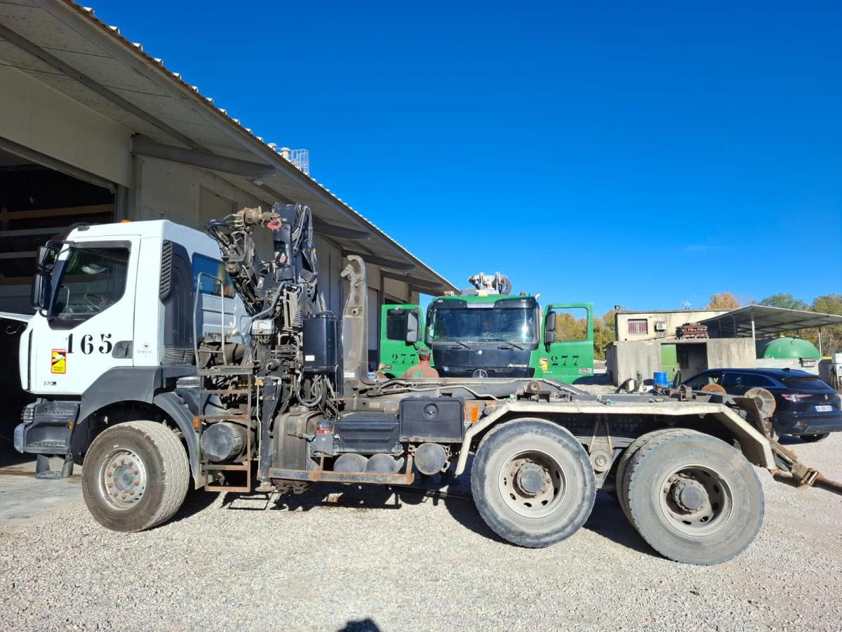 Renault 370 DXI - Pacēlājs ar āķi, Kravas auto ar manipulatoru: foto 4 Renault 370 DXI - Pacēlājs ar āķi, Kravas auto ar manipulatoru: foto 4