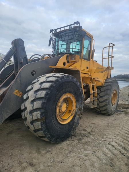 Volvo L 220 E - Riteņu iekrāvējs: foto 4 Volvo L 220 E - Riteņu iekrāvējs: foto 4