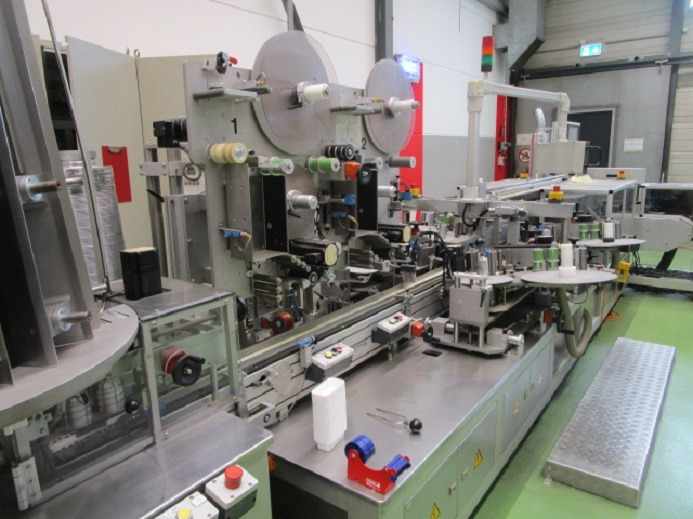 BECHER ETIKETTIERANLAGE SCHLEUTER GU 4S 6 - Iepakošanas mašīna: foto 5 BECHER ETIKETTIERANLAGE SCHLEUTER GU 4S 6 - Iepakošanas mašīna: foto 5