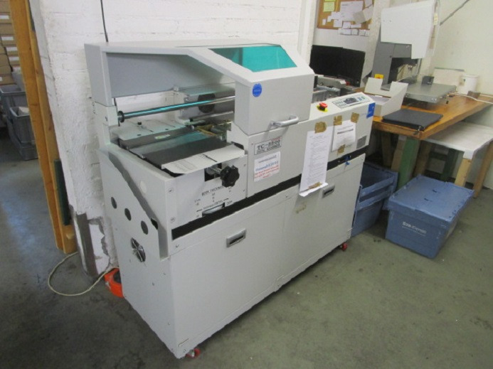 PERFECT BINDER TC-5500 MIT UNTERSCHRANK - Iesiešanas mašīna: foto 3 PERFECT BINDER TC-5500 MIT UNTERSCHRANK - Iesiešanas mašīna: foto 3