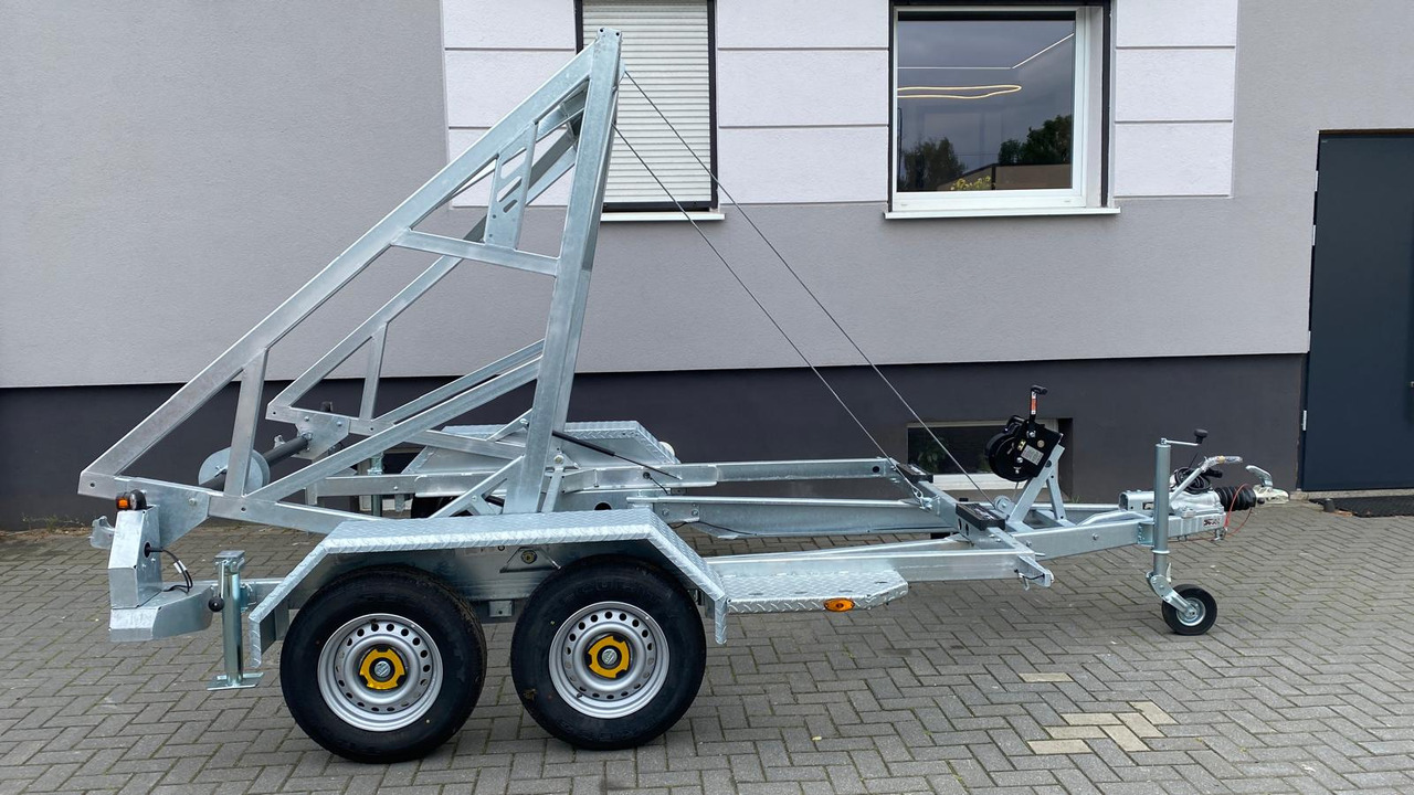 PRZYCZEPA WARK KABLOWA POD BĘBEN KABLOWY DMC 2700KG / WARK Cable Trailer for Cable Drum DMC 2700KG - Piekabe kabeļu vedējs: foto 4 PRZYCZEPA WARK KABLOWA POD BĘBEN KABLOWY DMC 2700KG / WARK Cable Trailer for Cable Drum DMC 2700KG - Piekabe kabeļu vedējs: foto 4