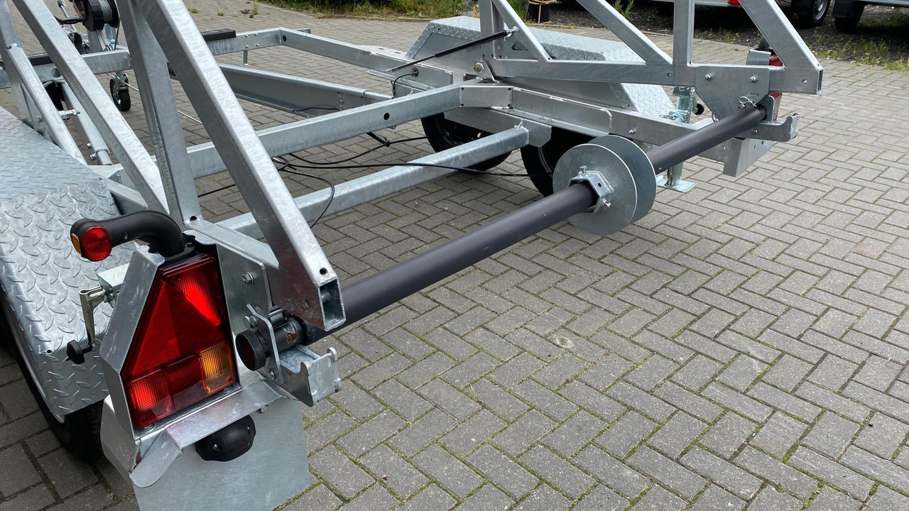 PRZYCZEPA WARK KABLOWA Z WCIĄGARKĄ RĘCZNĄ, DMC 3500 KG / WARK Cable Trailer with Manual Winch, DMC 3500 KG - Piekabe kabeļu vedējs: foto 3 PRZYCZEPA WARK KABLOWA Z WCIĄGARKĄ RĘCZNĄ, DMC 3500 KG / WARK Cable Trailer with Manual Winch, DMC 3500 KG - Piekabe kabeļu vedējs: foto 3