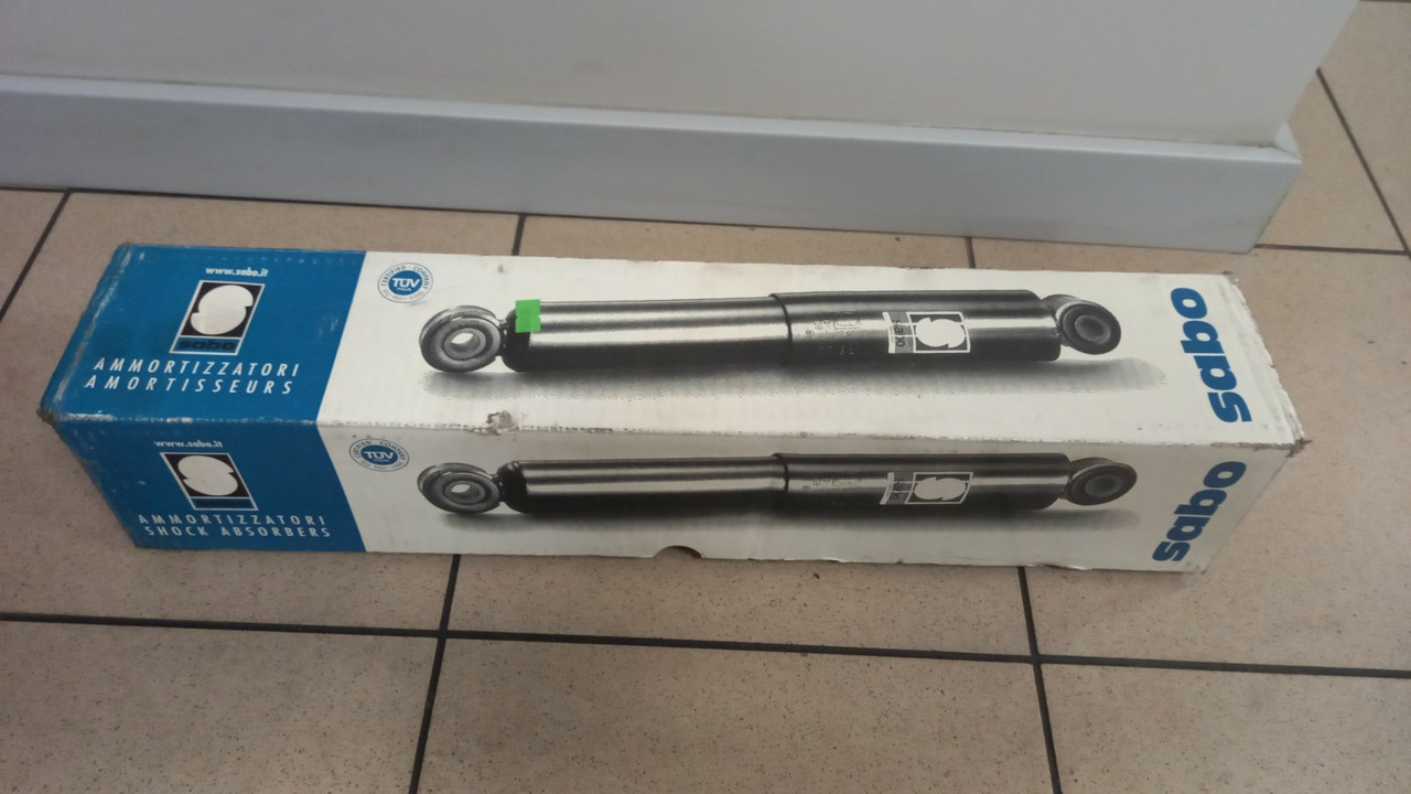 VOLVO FH12; FH16 - Amortizators: foto 3 VOLVO FH12; FH16 - Amortizators: foto 3