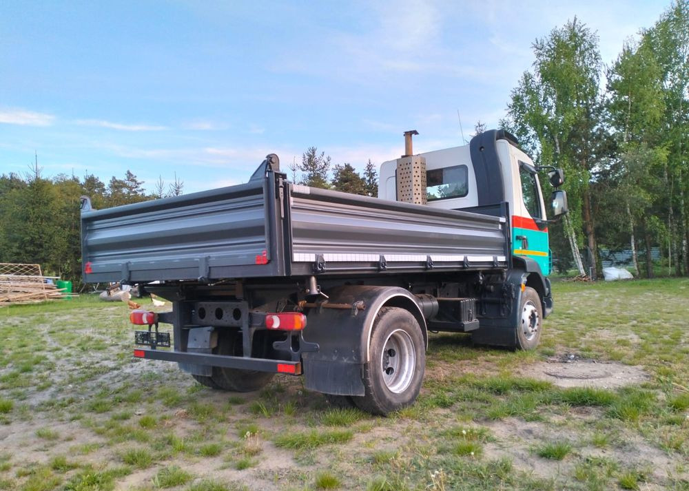 DAF LF 55.220 - Kravas automašīna pašizgāzējs: foto 4 DAF LF 55.220 - Kravas automašīna pašizgāzējs: foto 4