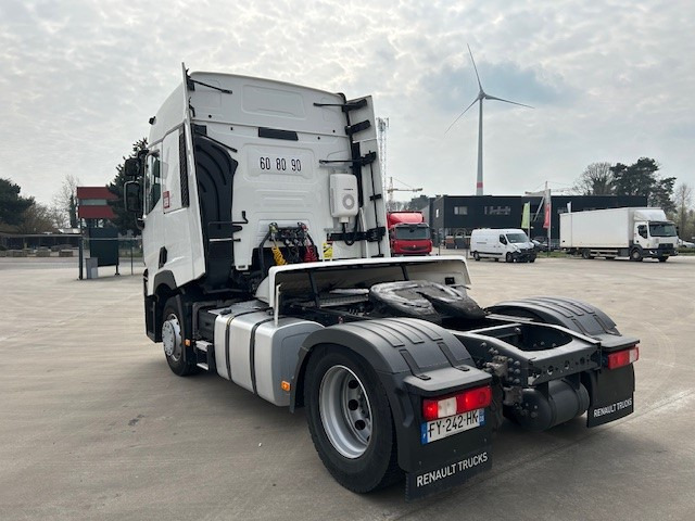 Renault Trucks T - Vilcējs: foto 4 Renault Trucks T - Vilcējs: foto 4