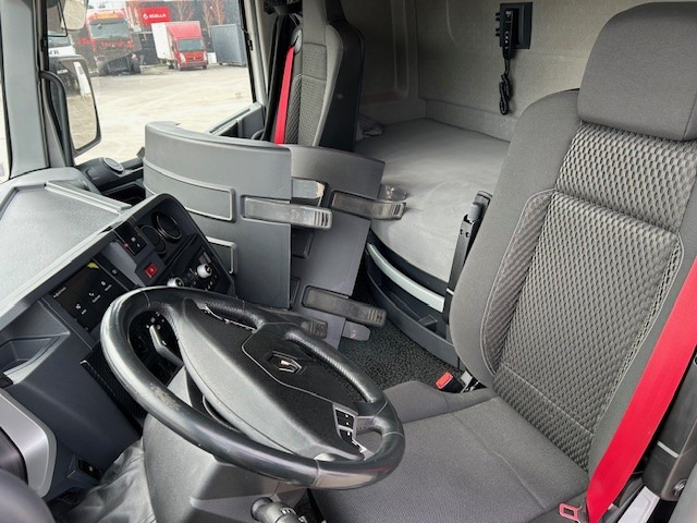 Renault Trucks T - Vilcējs: foto 5 Renault Trucks T - Vilcējs: foto 5