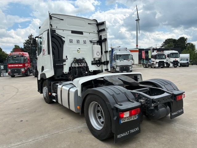 Renault Trucks T - Vilcējs: foto 4 Renault Trucks T - Vilcējs: foto 4