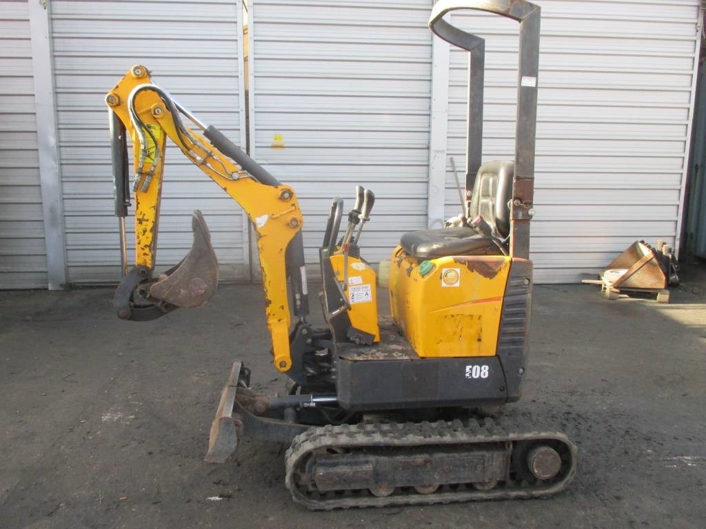 Bobcat E 08 - Mini-ekskavators: foto 1 Bobcat E 08 - Mini-ekskavators: foto 1