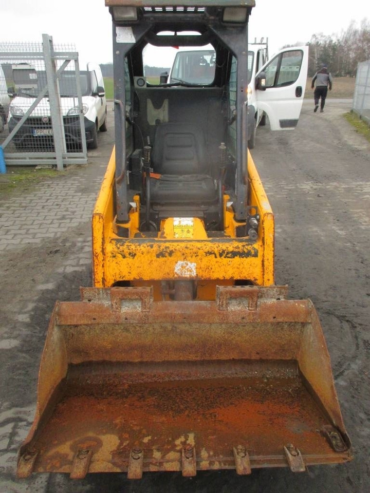 Bobcat S 70 - Kompaktiekrāvējs: foto 3 Bobcat S 70 - Kompaktiekrāvējs: foto 3