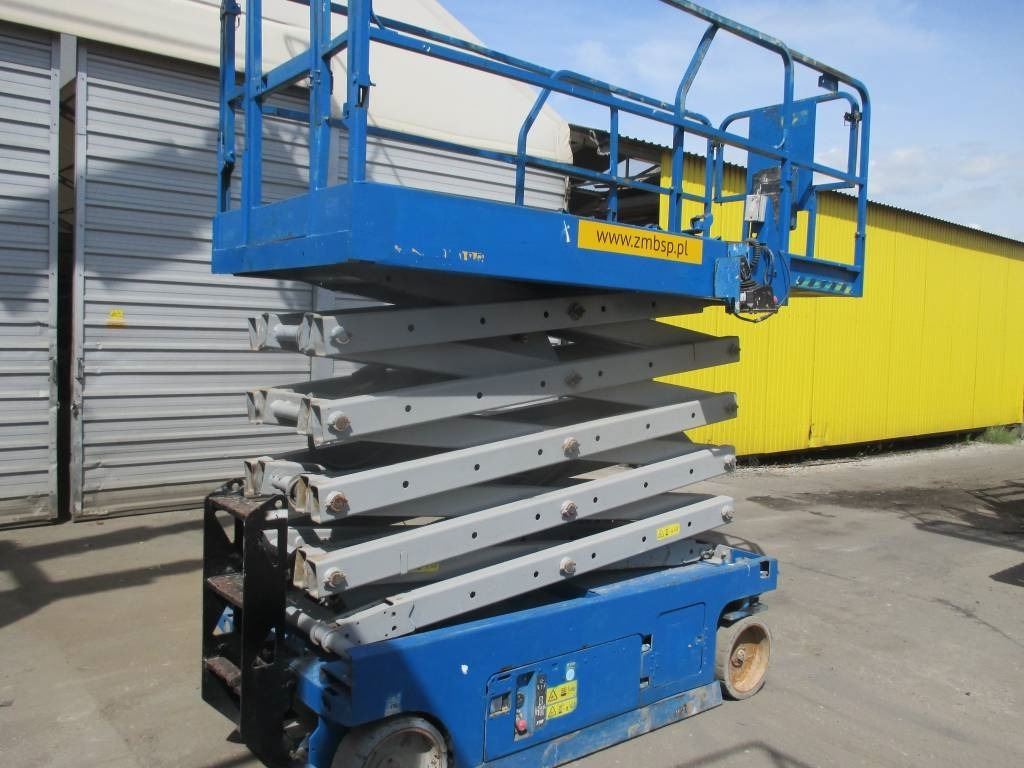 Genie GS 3246 - Šķērveida pacēlājs: foto 2 Genie GS 3246 - Šķērveida pacēlājs: foto 2
