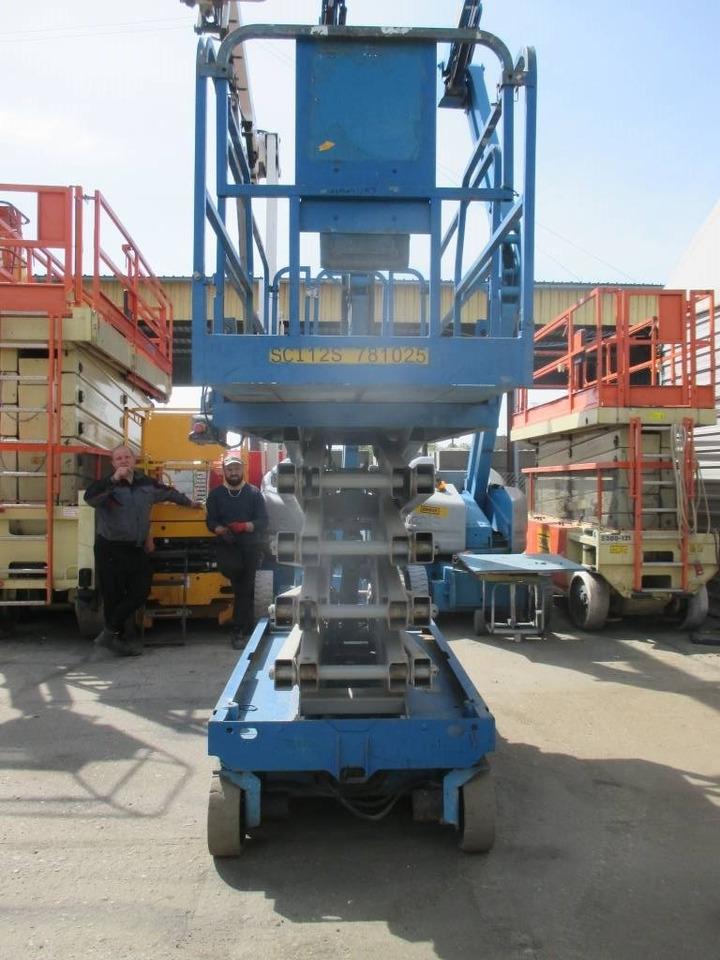 Genie GS 3246 - Šķērveida pacēlājs: foto 3 Genie GS 3246 - Šķērveida pacēlājs: foto 3