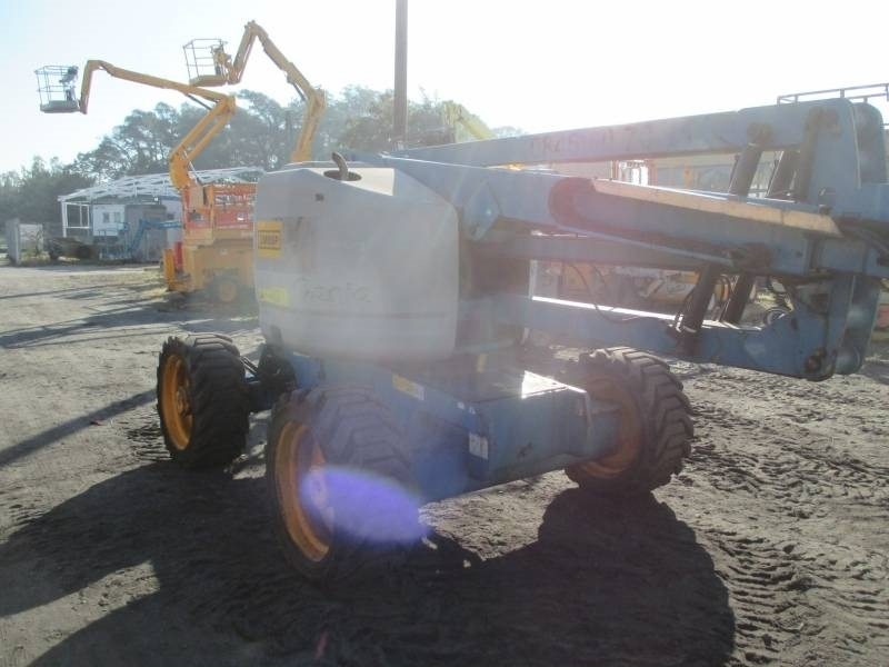 Genie Z 45/25 RT - Izlices pacēlājs: foto 4 Genie Z 45/25 RT - Izlices pacēlājs: foto 4