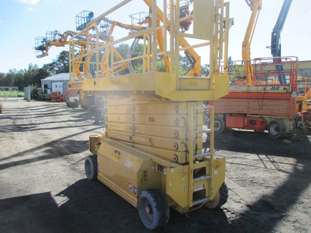 HAB S142-12E2WD - Šķērveida pacēlājs: foto 5 HAB S142-12E2WD - Šķērveida pacēlājs: foto 5