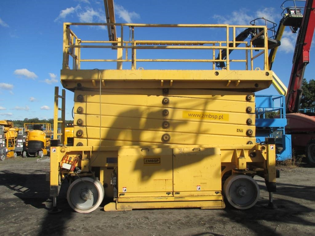 HAB S225-12E4WD - Šķērveida pacēlājs: foto 2 HAB S225-12E4WD - Šķērveida pacēlājs: foto 2