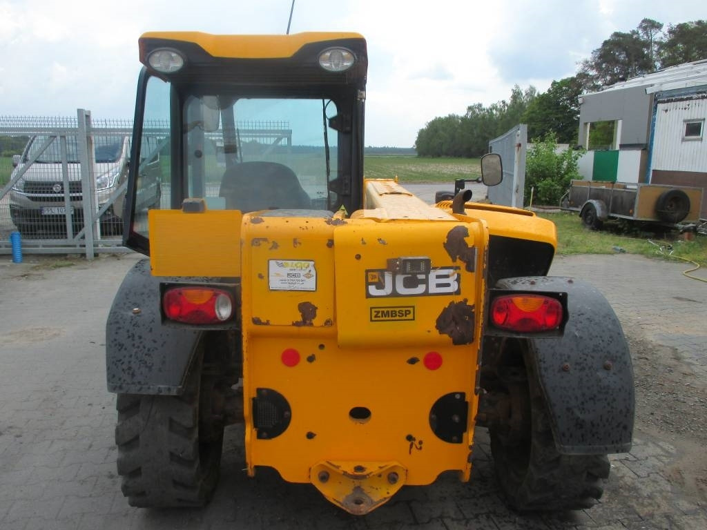 JCB 525-60 - Teleskopiskais iekrāvējs: foto 4 JCB 525-60 - Teleskopiskais iekrāvējs: foto 4