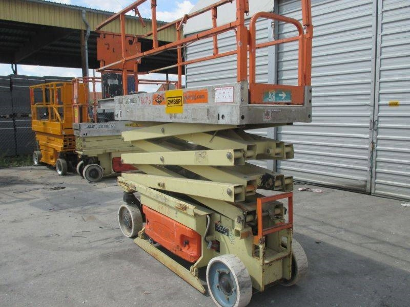 JLG 2030 ES - Šķērveida pacēlājs: foto 5 JLG 2030 ES - Šķērveida pacēlājs: foto 5