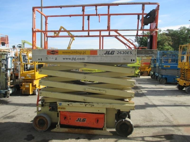 JLG 2630 ES - Šķērveida pacēlājs: foto 4 JLG 2630 ES - Šķērveida pacēlājs: foto 4