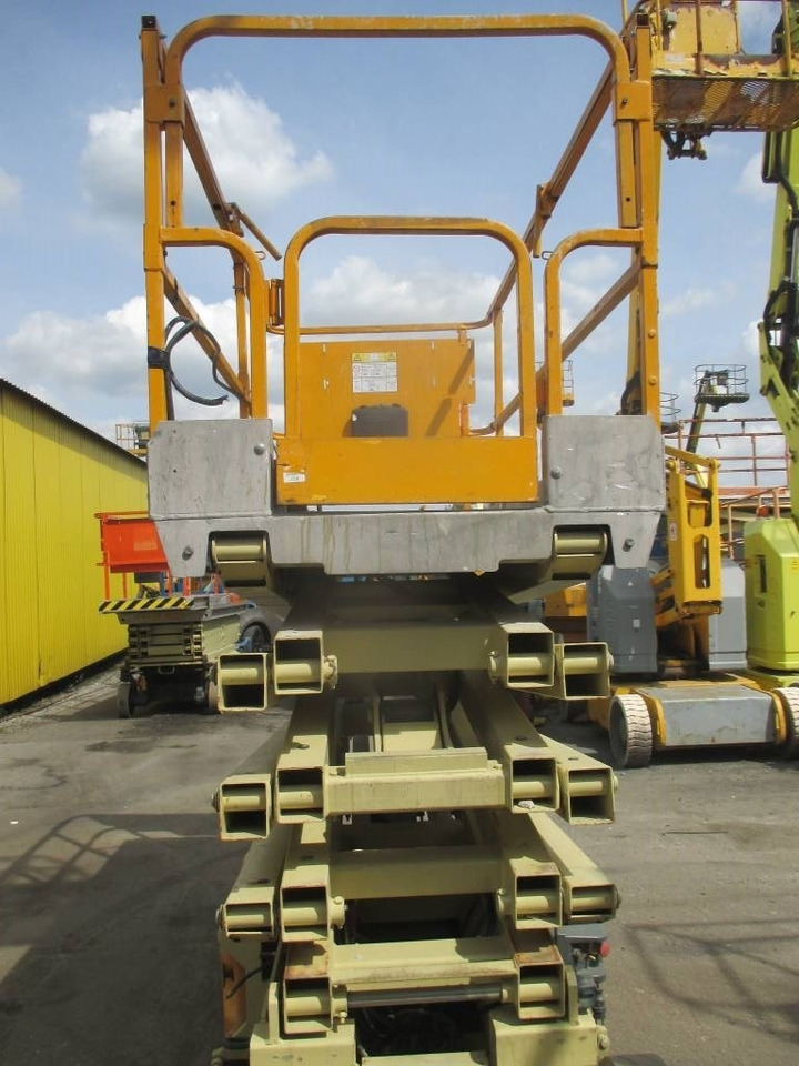 JLG 3246 ES - Šķērveida pacēlājs: foto 3 JLG 3246 ES - Šķērveida pacēlājs: foto 3