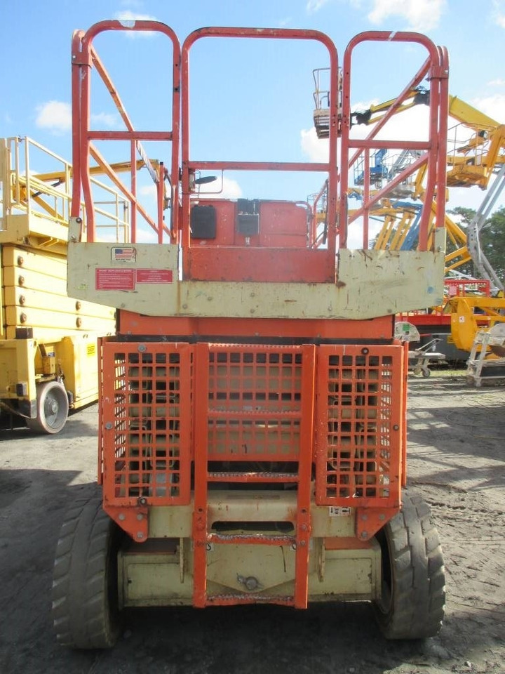 JLG 4069 LE - Šķērveida pacēlājs: foto 4 JLG 4069 LE - Šķērveida pacēlājs: foto 4