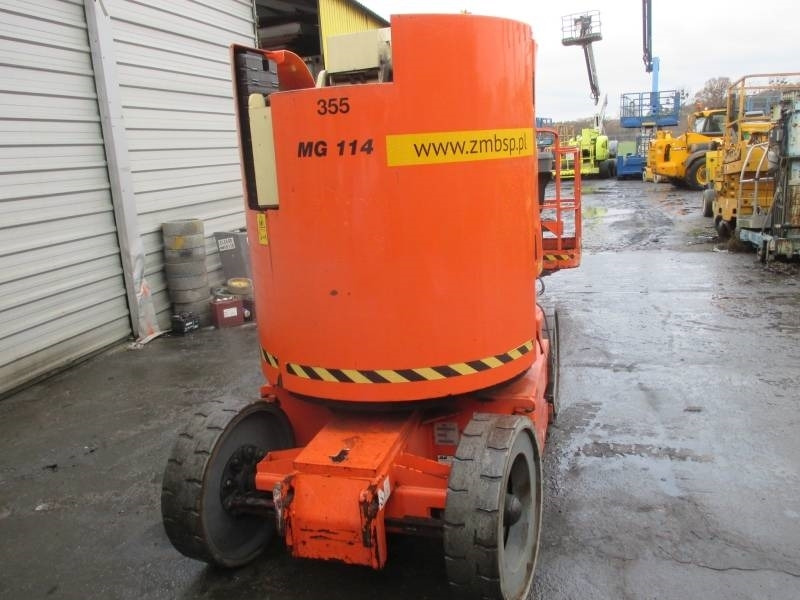 JLG E 300 AJ - Izlices pacēlājs: foto 3 JLG E 300 AJ - Izlices pacēlājs: foto 3