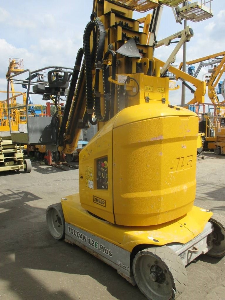 JLG Toucan 12 E Plus - Izlices pacēlājs: foto 4 JLG Toucan 12 E Plus - Izlices pacēlājs: foto 4