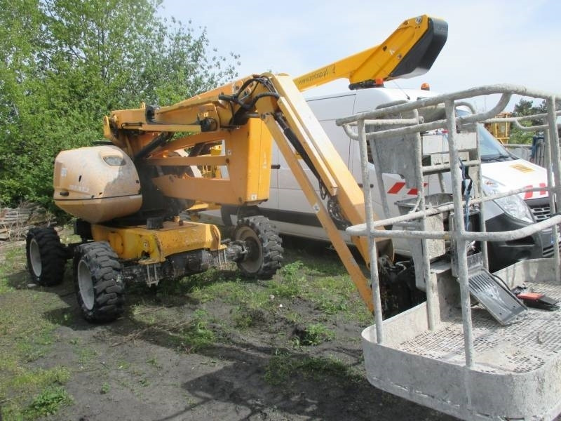 Manitou 160 ATJ - Izlices pacēlājs: foto 1 Manitou 160 ATJ - Izlices pacēlājs: foto 1