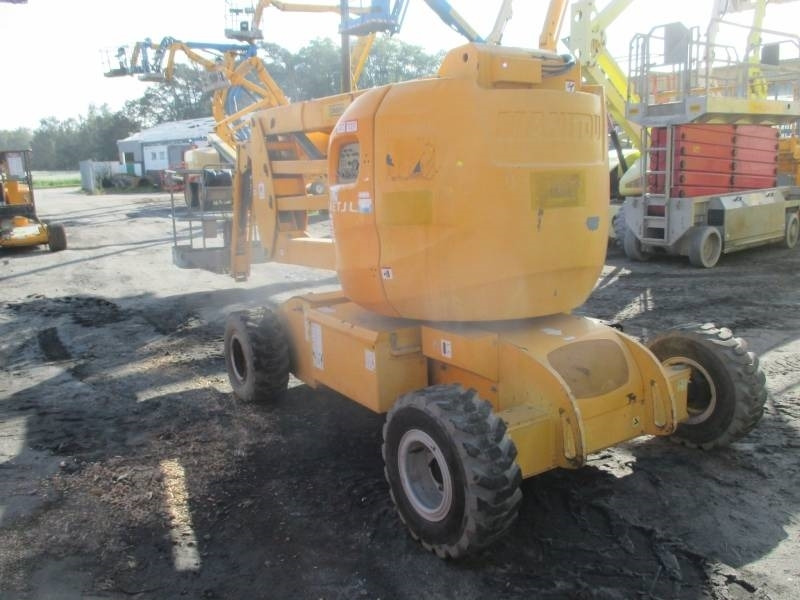 Manitou 170 AETJ Bi-Energy - Izlices pacēlājs: foto 5 Manitou 170 AETJ Bi-Energy - Izlices pacēlājs: foto 5