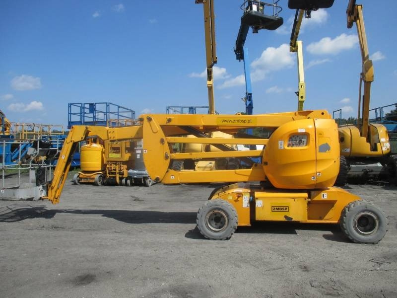 Manitou 170AETJ - Izlices pacēlājs: foto 1 Manitou 170AETJ - Izlices pacēlājs: foto 1